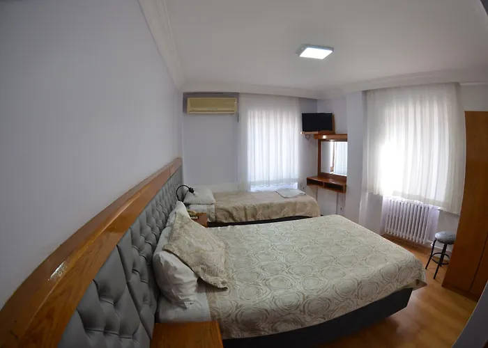 Отель Padova 4*